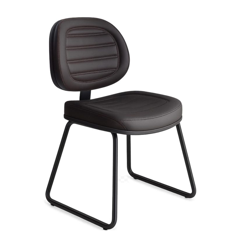Cadeira Executiva Costurada Base Trapézio – Corino Preto – 31031 Master Móveis para Escritório Cadeiras Fixas 2
